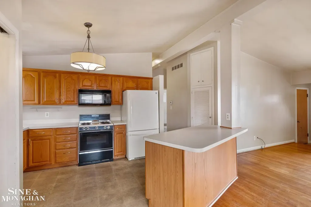22407 Saint Joan Street St. Clair Shores City MI 48080