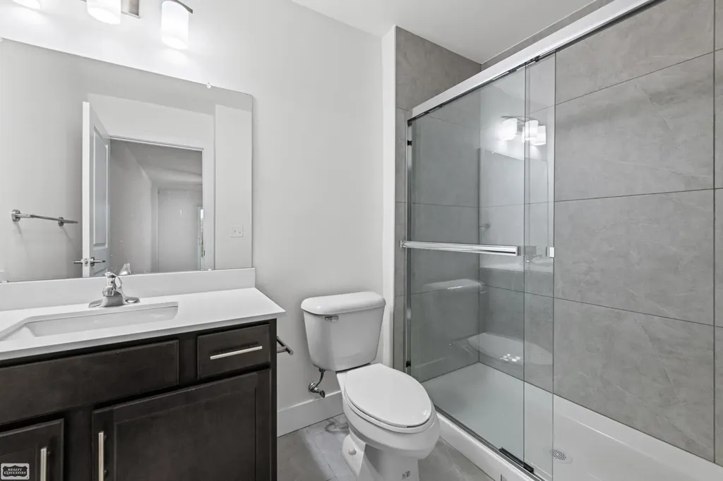 32956 Antrim Drive Chesterfield Township MI 48047