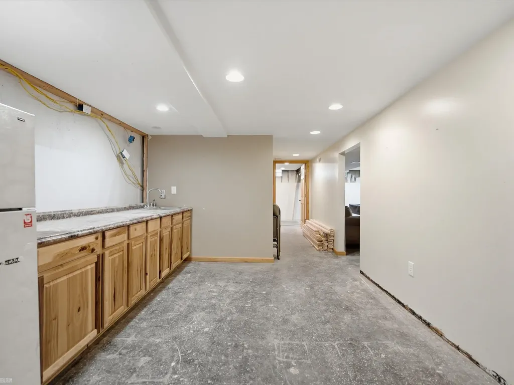 25107 Saint Christopher Street Harrison Charter Township MI 48045