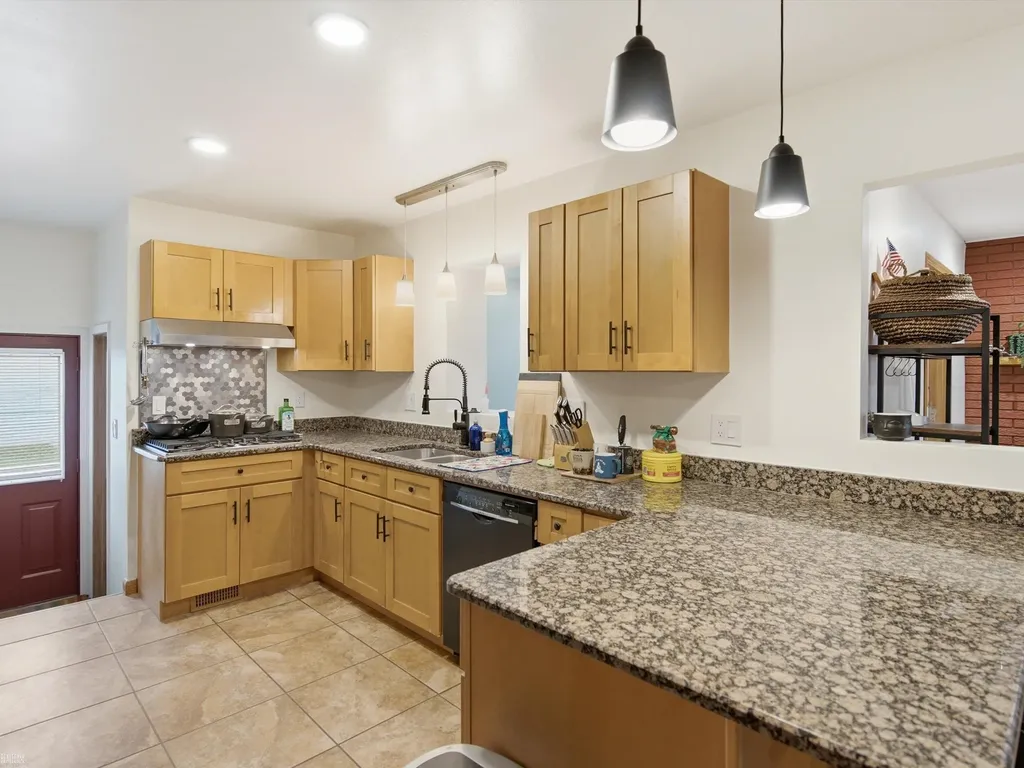 25107 Saint Christopher Street Harrison Charter Township MI 48045
