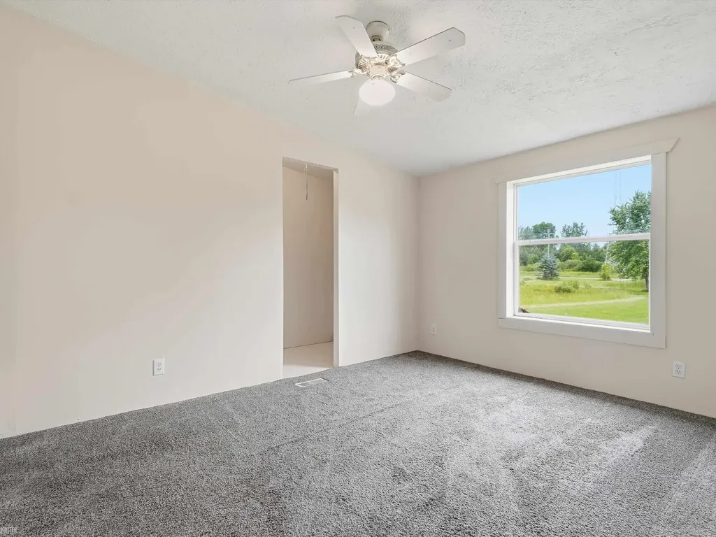 8137 Marquette Road Wales Township MI 48027