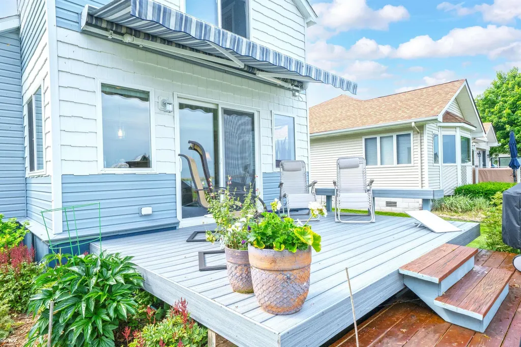 8292 Middle Channel Drive Clay Township MI 48028