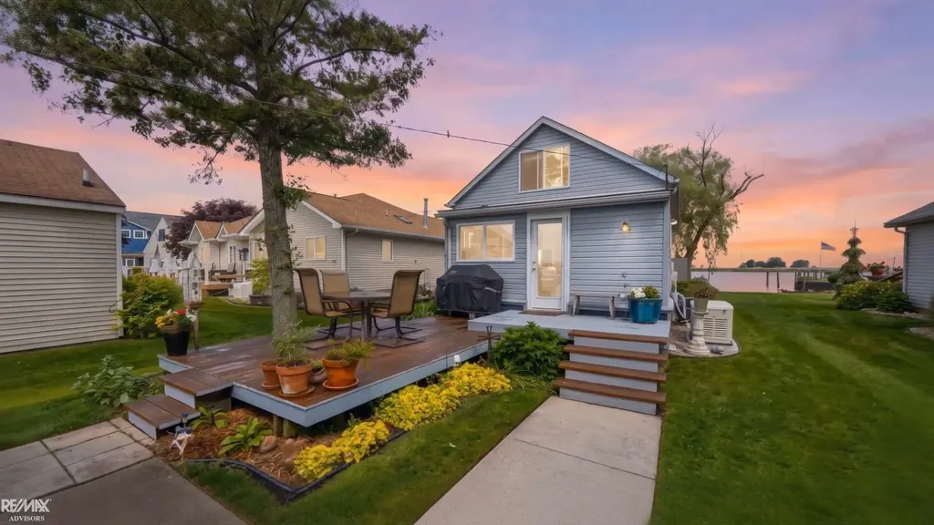8292 Middle Channel Drive Clay Township MI 48028