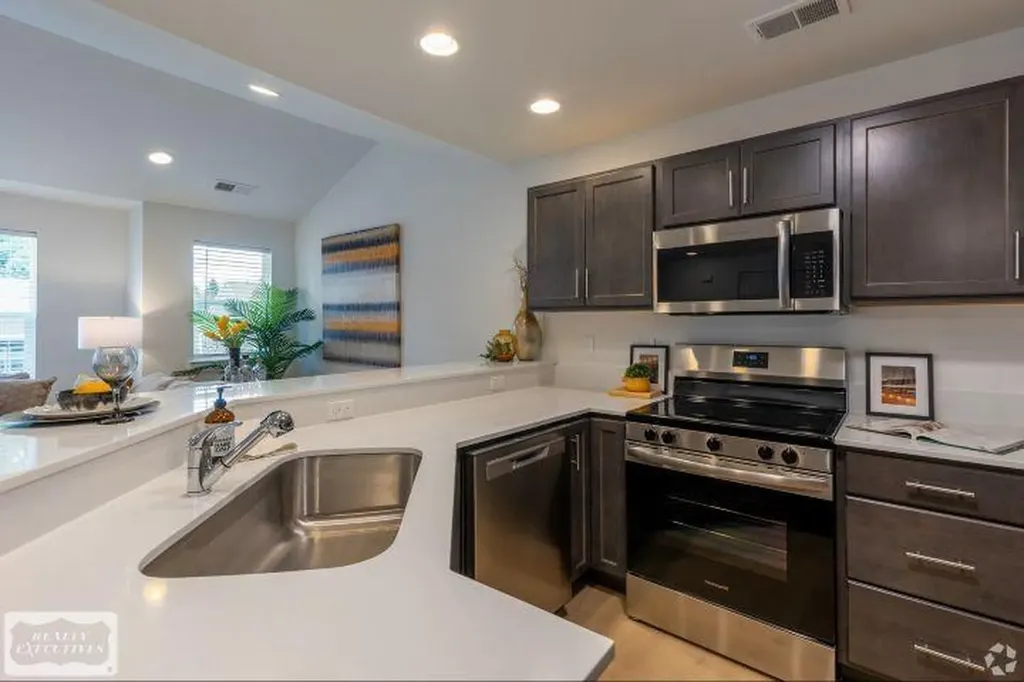 32968 Antrim Drive Chesterfield Township MI 48047