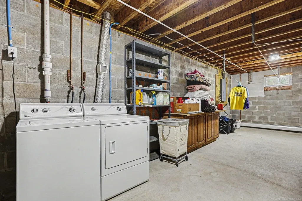 2263 Elder Road Unknown City MI 49718