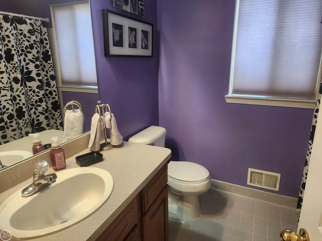 21766 Ambassador Drive Macomb Township MI 48044