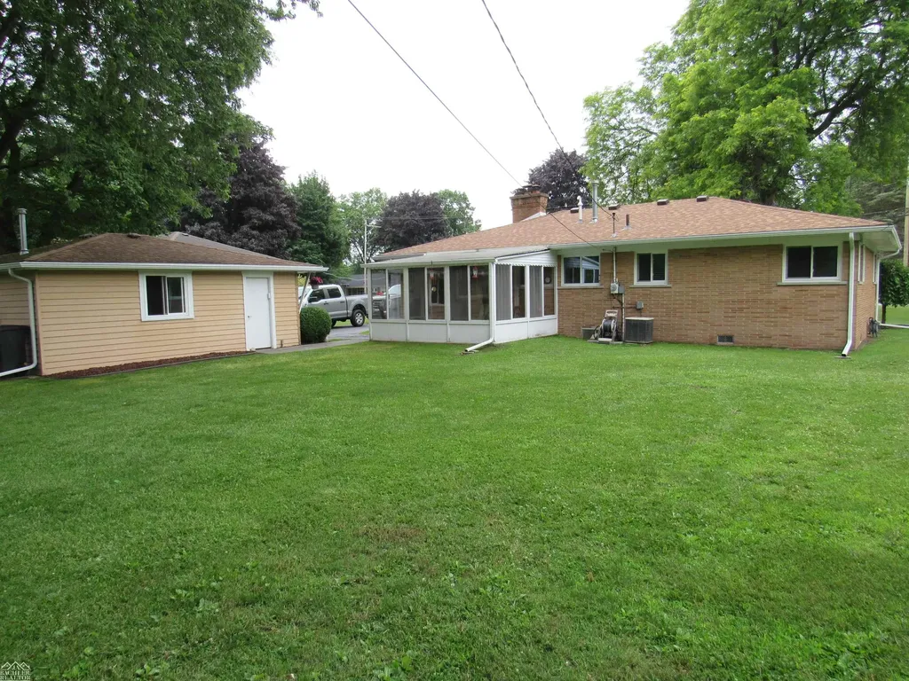 590 Meisner Road East China Township MI 48054