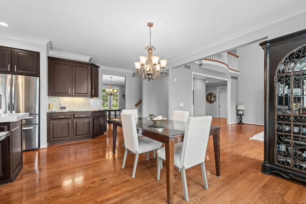 2250 Hawthorne Drive Shelby Charter Township MI 48316