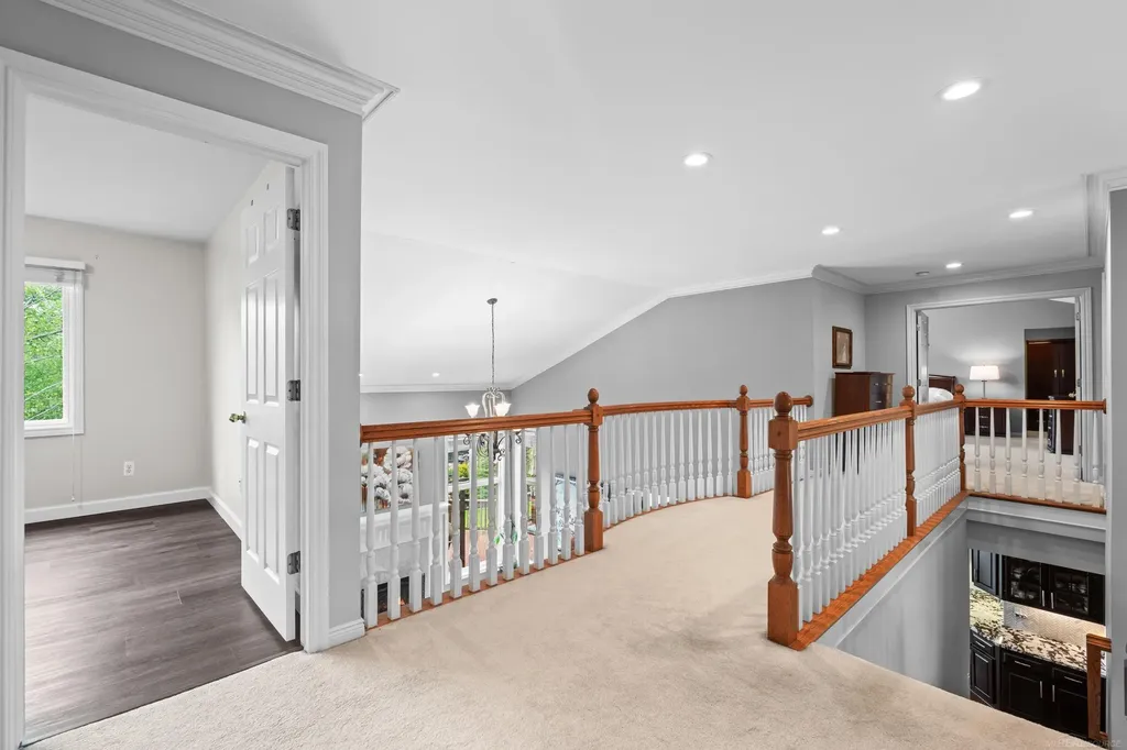 2250 Hawthorne Drive Shelby Charter Township MI 48316