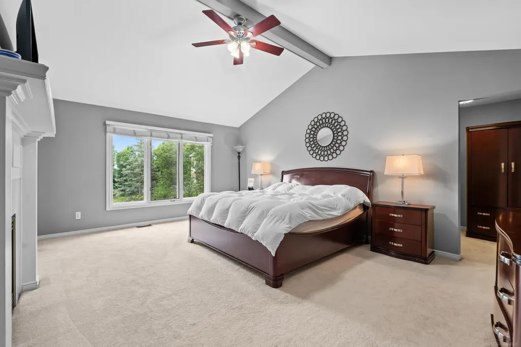 2250 Hawthorne Drive Shelby Charter Township MI 48316