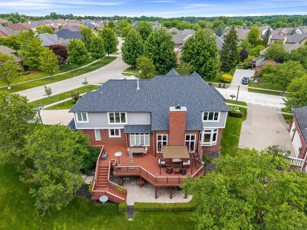 2250 Hawthorne Drive Shelby Charter Township MI 48316