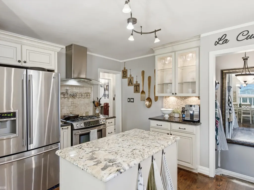 7829 Buckingham Avenue Allen Park City MI 48101