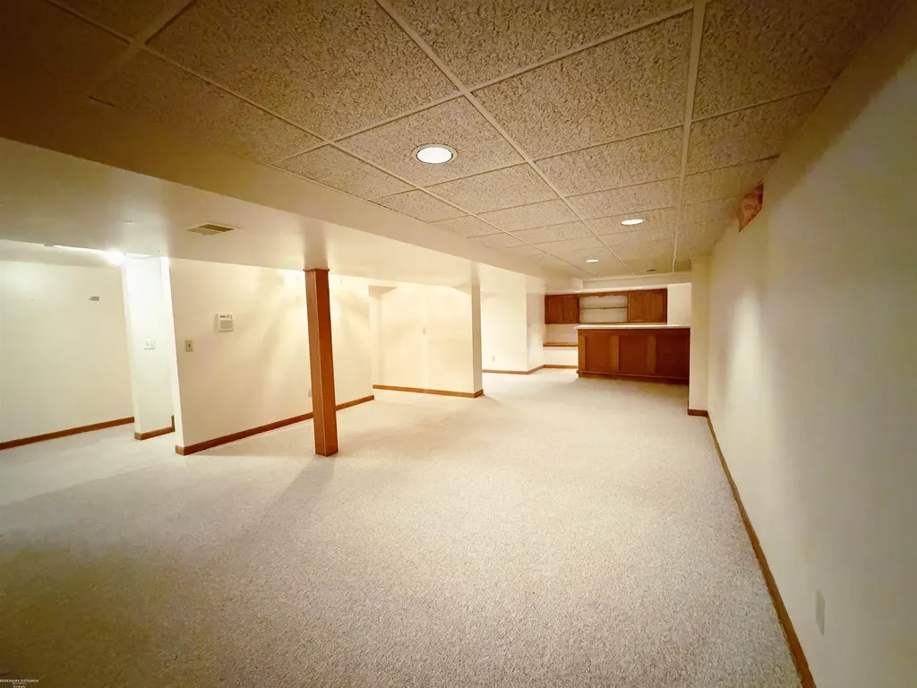 36491 Saddlebred Court Clinton Charter Township MI 48035