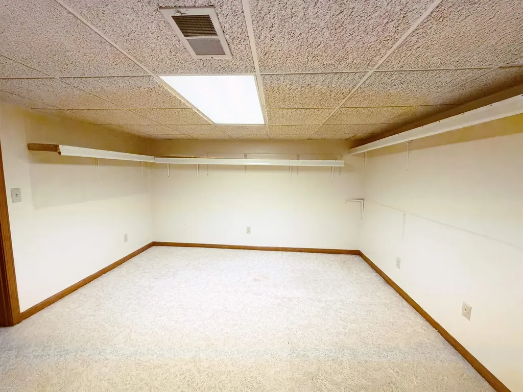 36491 Saddlebred Court Clinton Charter Township MI 48035