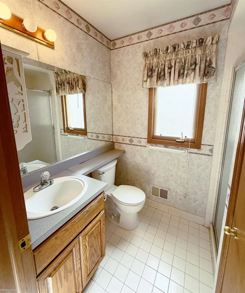 36491 Saddlebred Court Clinton Charter Township MI 48035