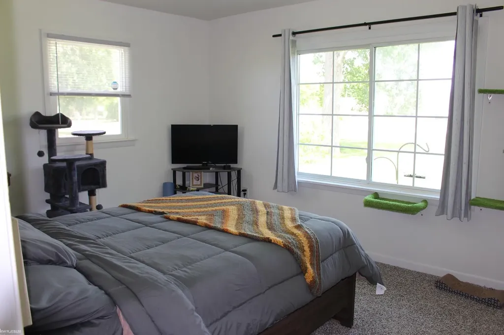 7938 River Road Cottrellville Township MI 48039