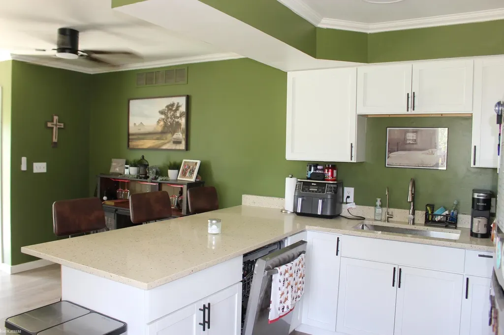 7938 River Road Cottrellville Township MI 48039