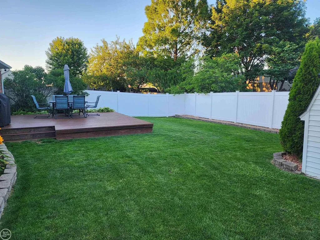 45540 Heatherwoode Lane Macomb Township MI 48044