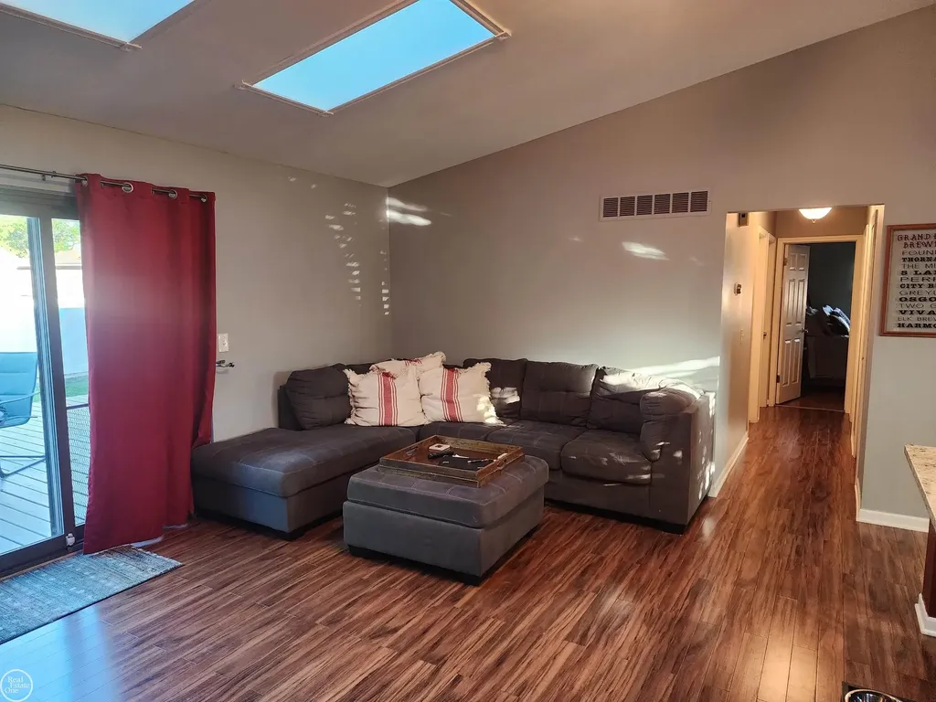 45540 Heatherwoode Lane Macomb Township MI 48044
