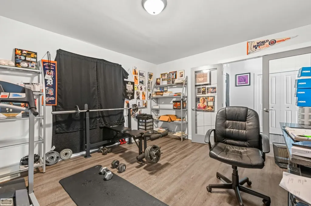 53253 Sams Lane Chesterfield Township MI 48047