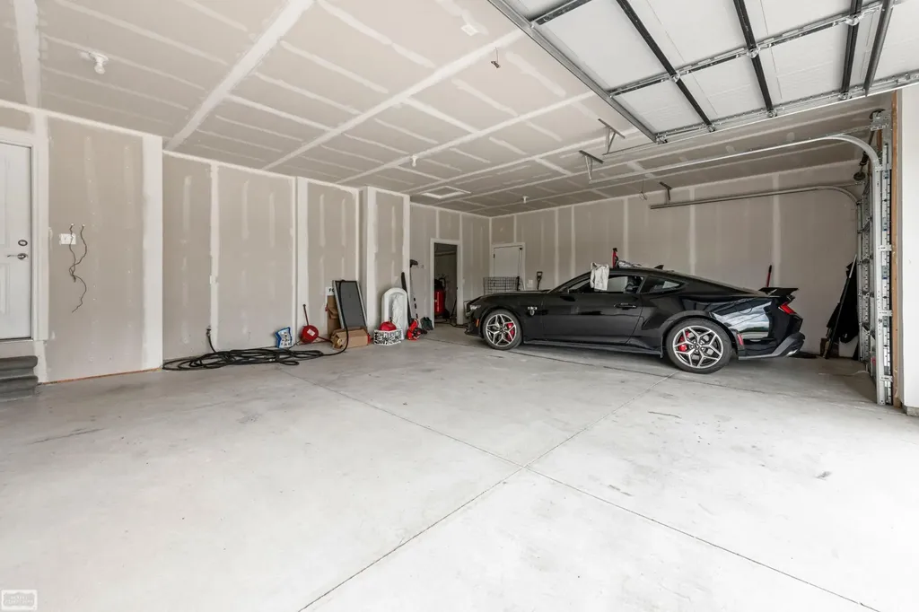 53253 Sams Lane Chesterfield Township MI 48047