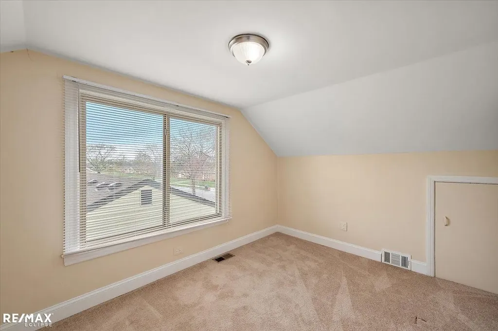 21740 Francis Street St. Clair Shores City MI 48082