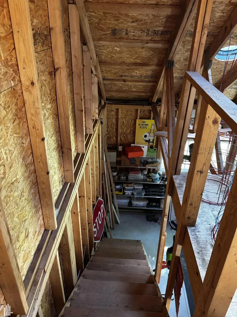 762 W Oakridge Ferndale City MI 48220