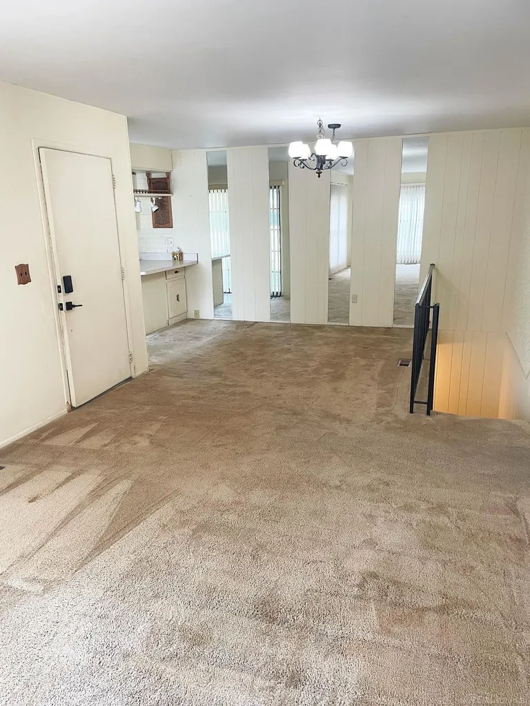 2684 Roundtree Drive Troy City MI 48083