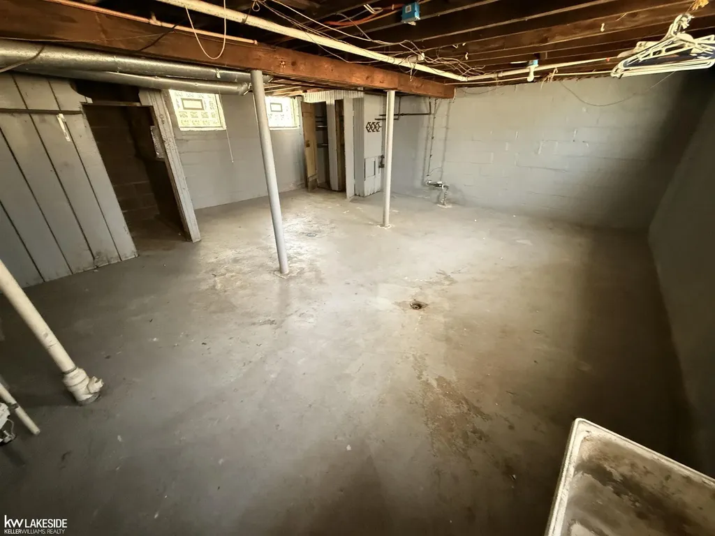 2301 La Belle Street Detroit City MI 48238