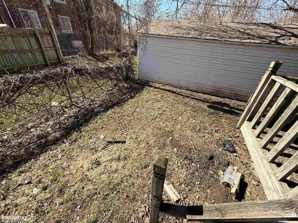 2301 La Belle Street Detroit City MI 48238