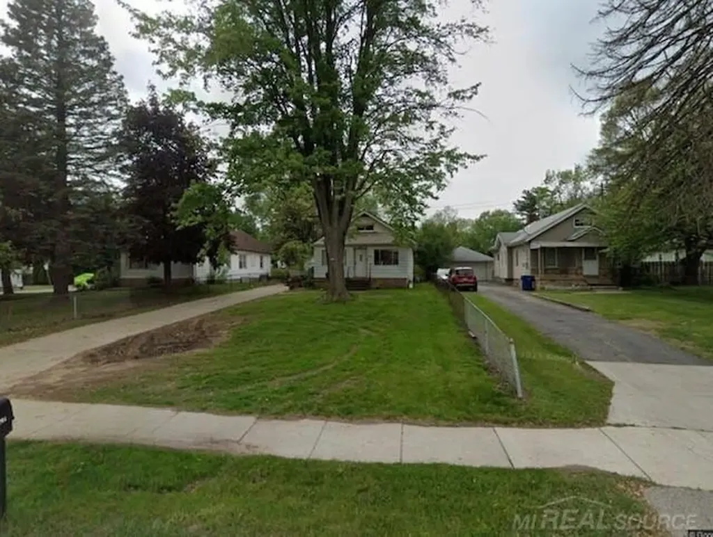 57815 Van Dyke Avenue Washington Township MI 48094