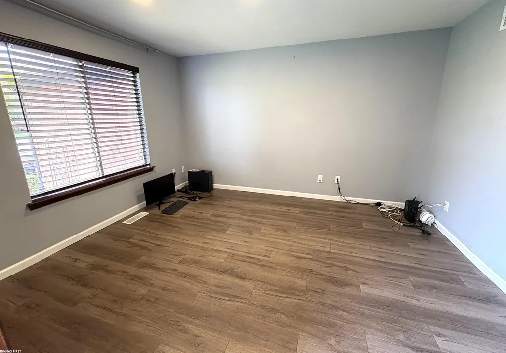 53220 Joann Marie Drive Chesterfield Township MI 48047