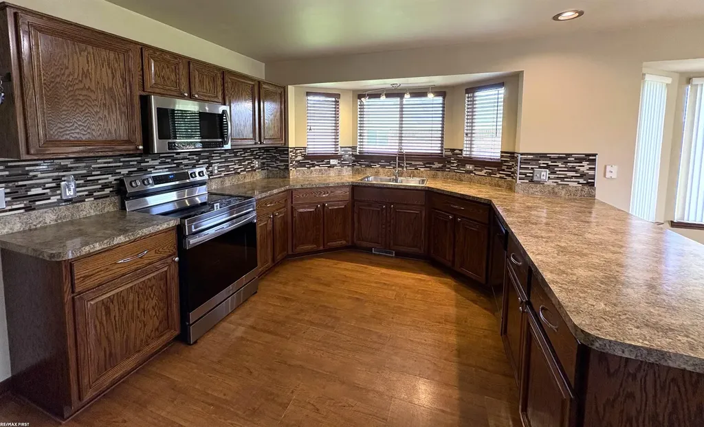 53220 Joann Marie Drive Chesterfield Township MI 48047