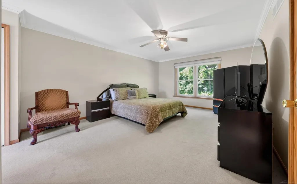40219 Denbigh Drive Sterling Heights City MI 48310