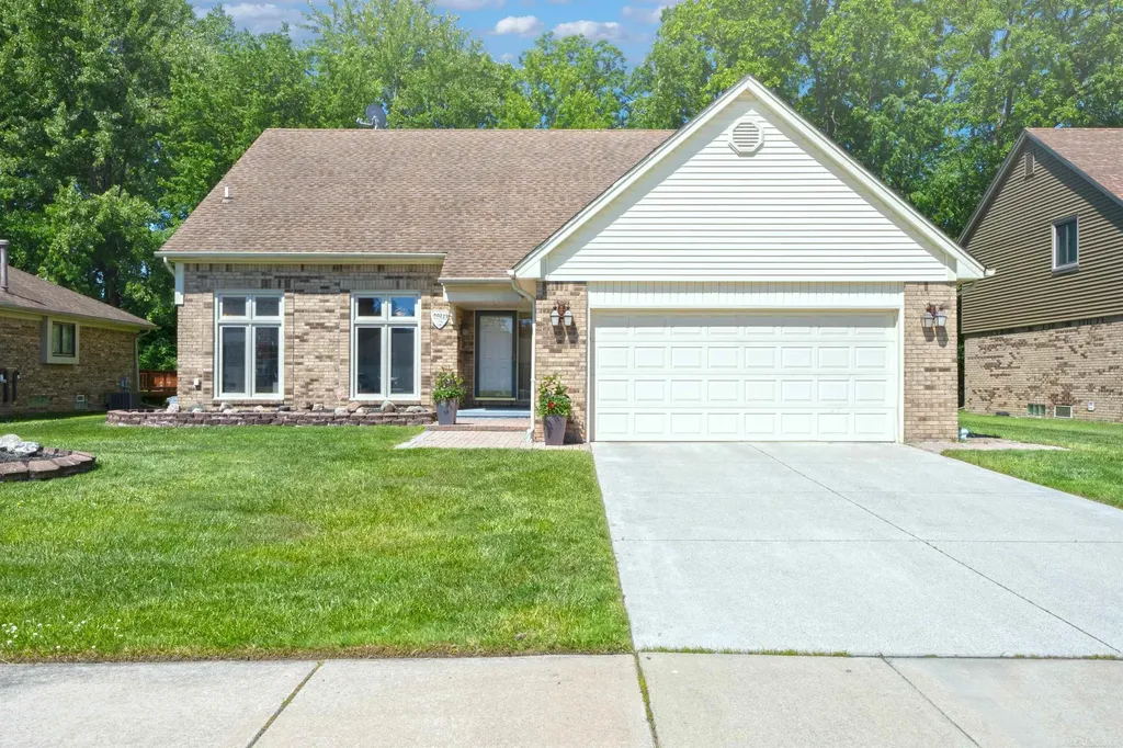 40219 Denbigh Drive Sterling Heights City MI 48310
