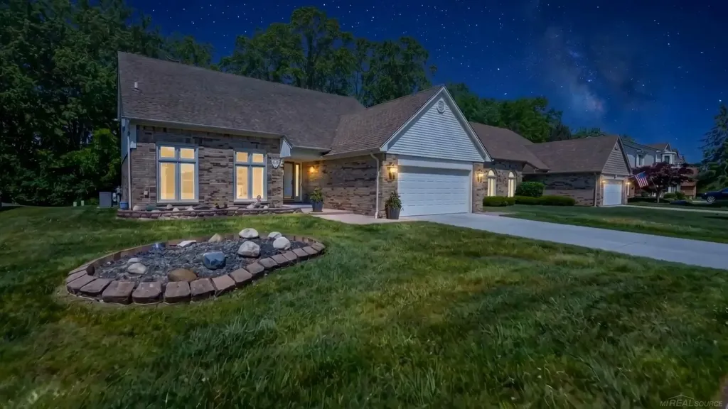 40219 Denbigh Drive Sterling Heights City MI 48310