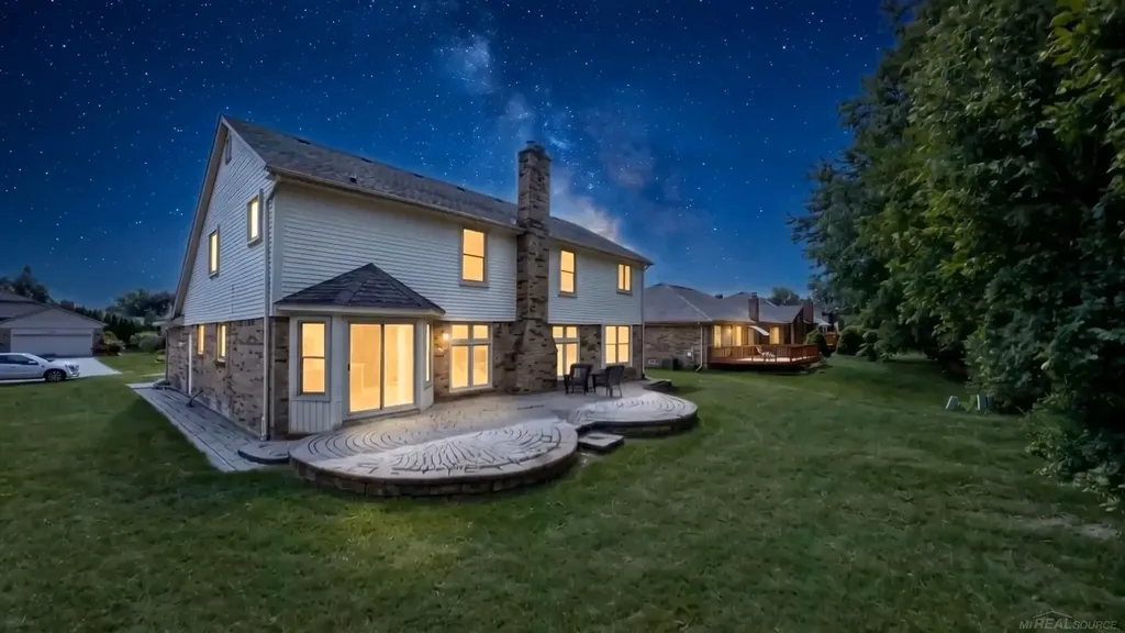 40219 Denbigh Drive Sterling Heights City MI 48310