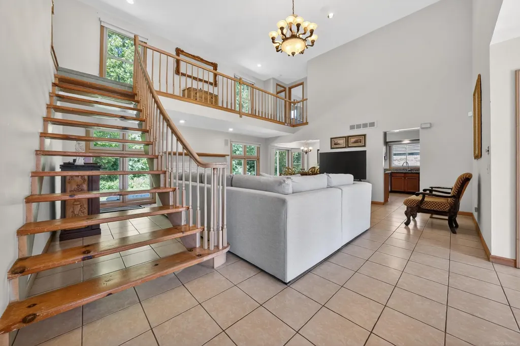 40219 Denbigh Drive Sterling Heights City MI 48310