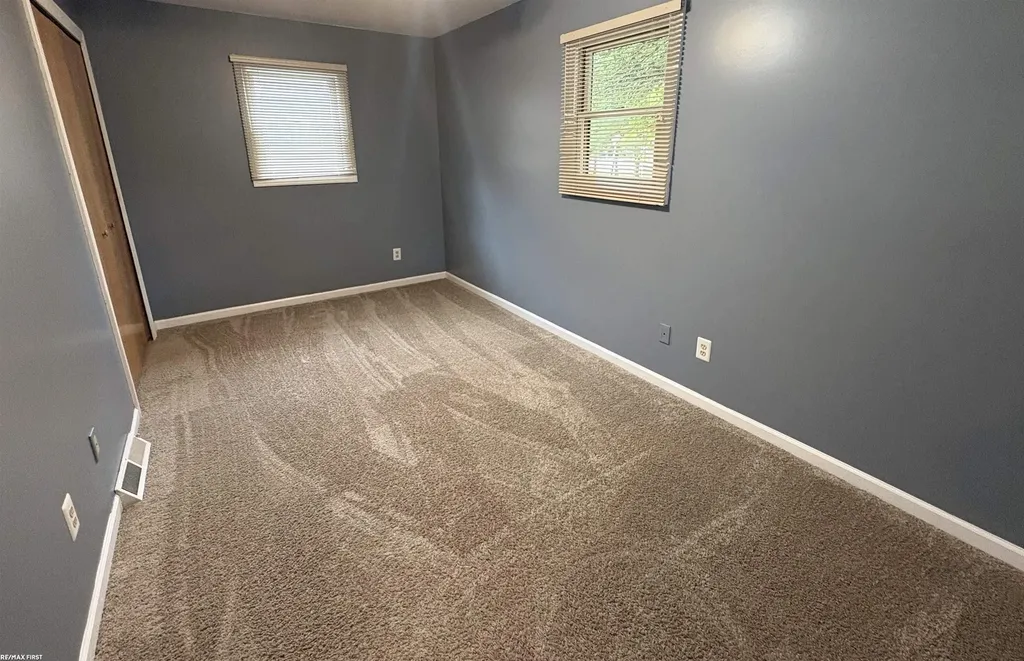 50850 Lempke Street New Baltimore City MI 48047