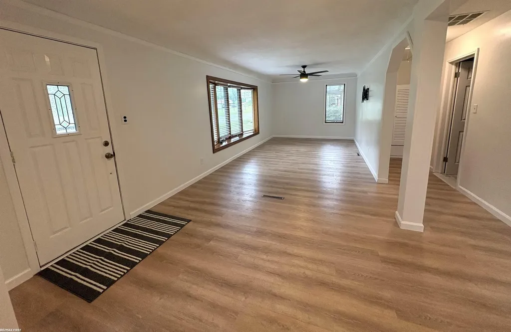 50850 Lempke Street New Baltimore City MI 48047
