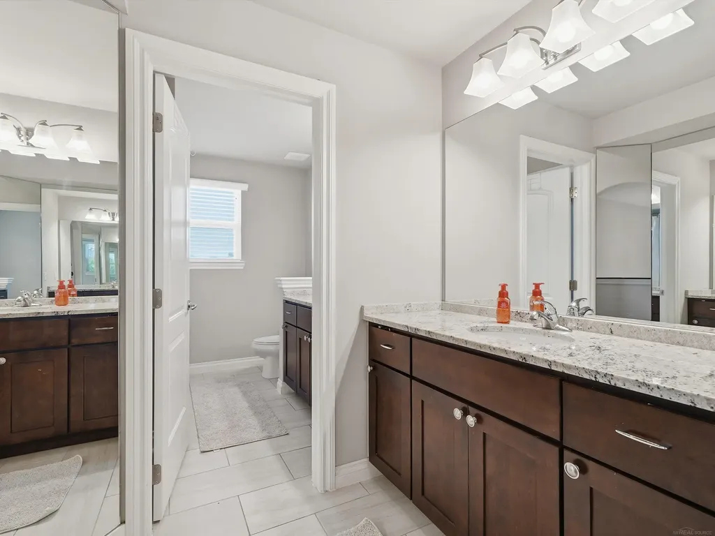 21917 Bellewood Drive Macomb Township MI 48044