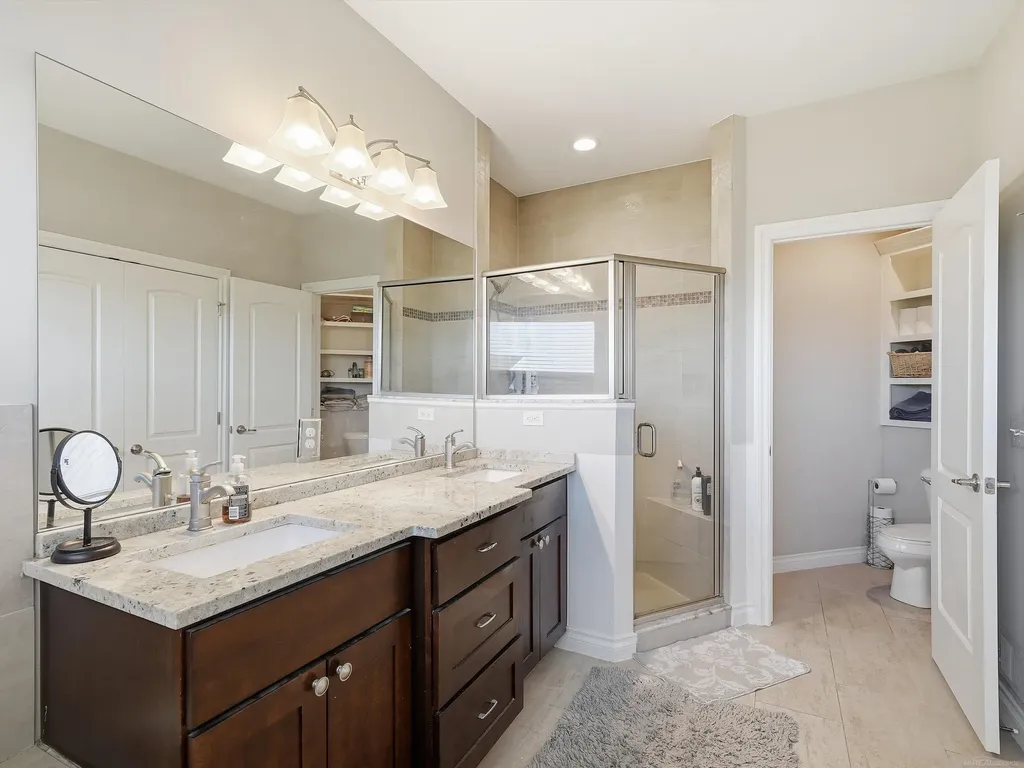 21917 Bellewood Drive Macomb Township MI 48044