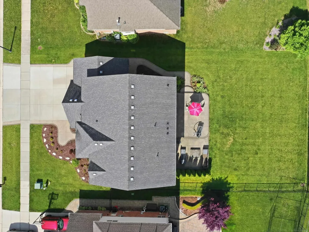 21917 Bellewood Drive Macomb Township MI 48044