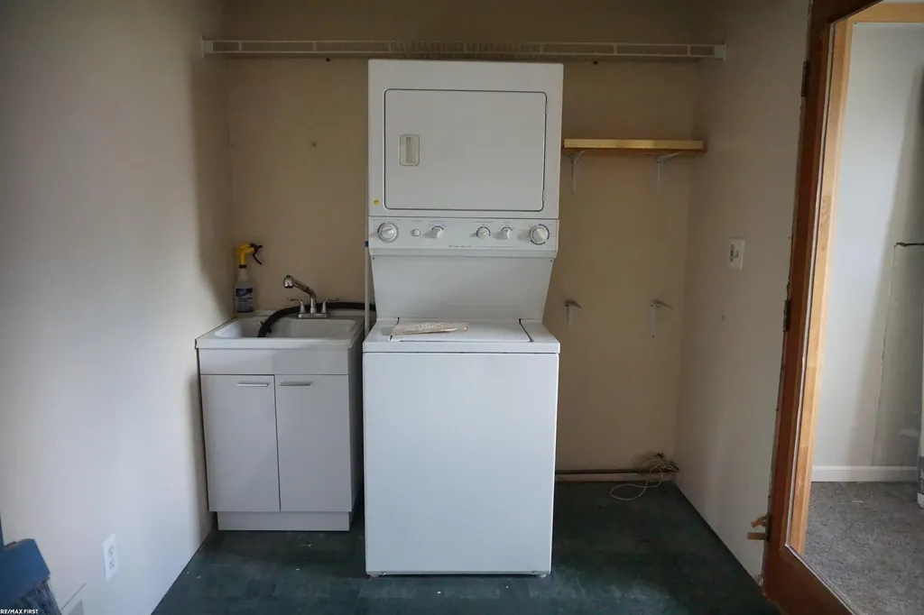 38402 Hazel Street Harrison Charter Township MI 48045