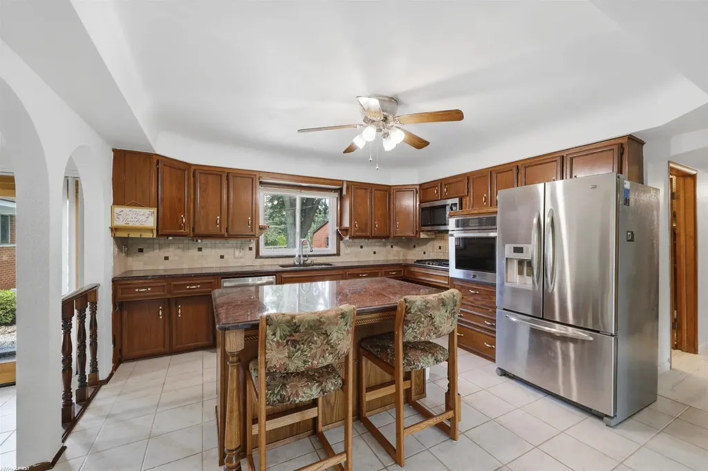 6745 24 Mile Road Shelby Charter Township MI 48316