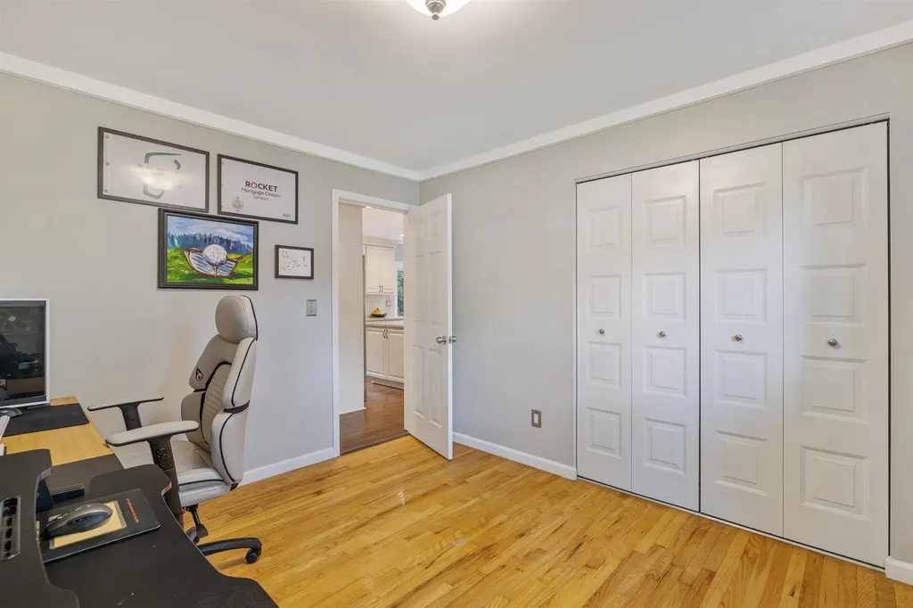 38350 Long Street Harrison Charter Township MI 48045