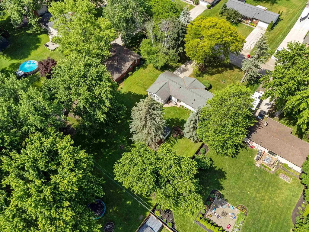 38350 Long Street Harrison Charter Township MI 48045