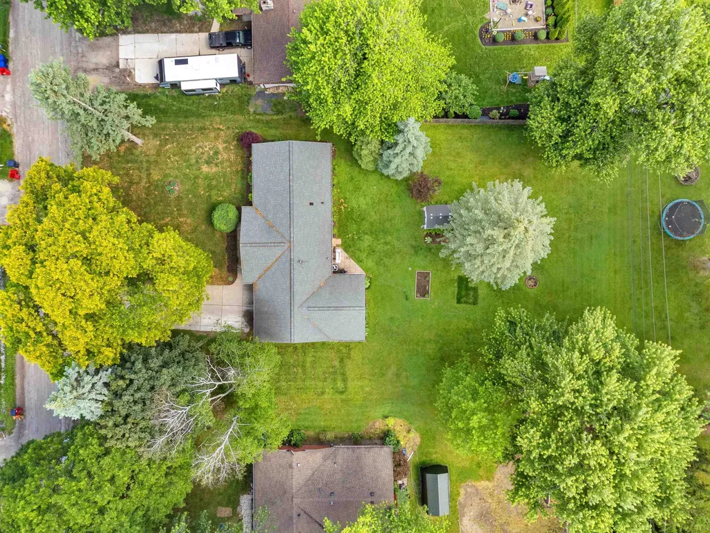 38350 Long Street Harrison Charter Township MI 48045