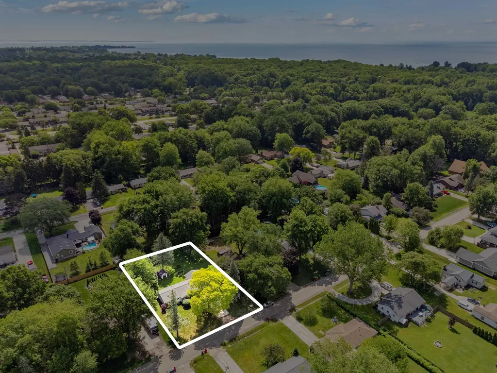 38350 Long Street Harrison Charter Township MI 48045