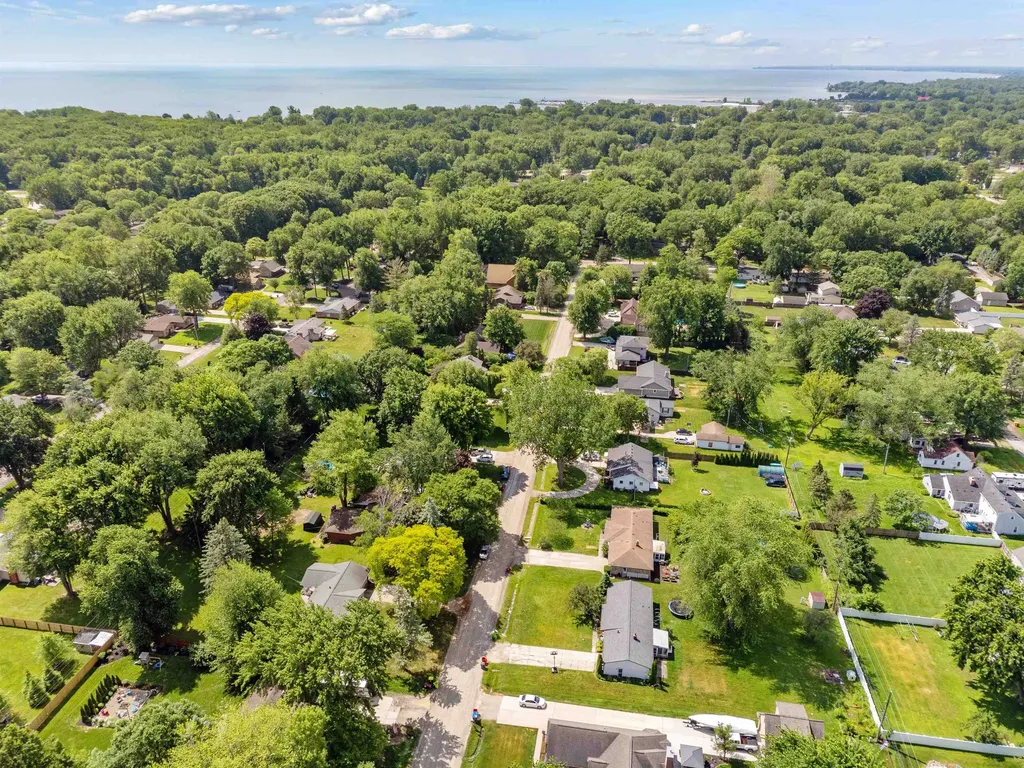 38350 Long Street Harrison Charter Township MI 48045